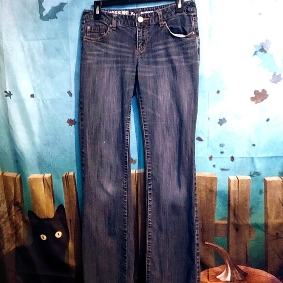 MOSSIMO SUPPLY CO. VINTAGE BOOTCUT DISTRESSED 5 POCKET JEANS JUNIORS SIZE 7 - Picture 1 of 9
